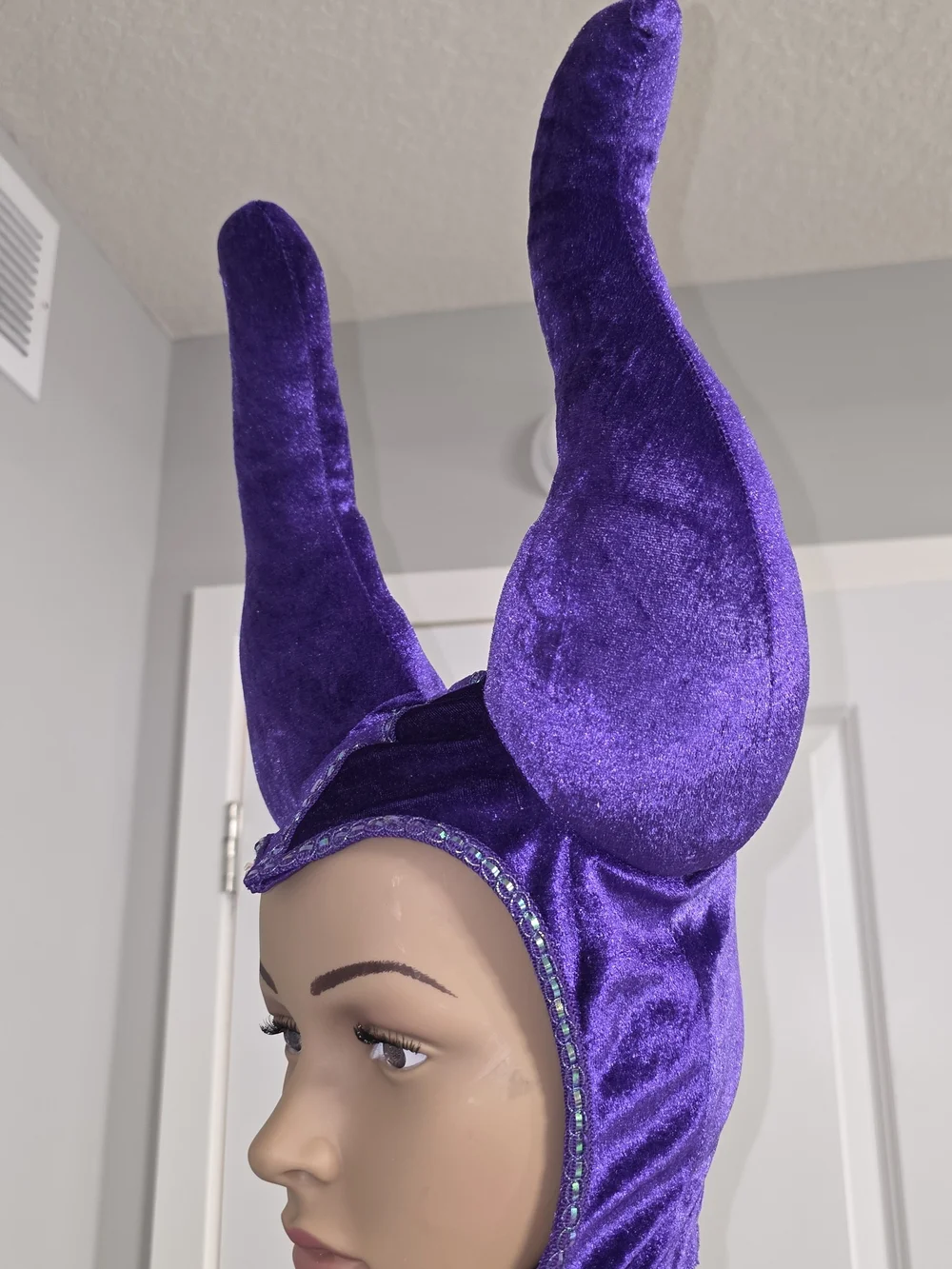 Disney Store Girls Maleficent Purple Velvet Horns Headpiece Size 5/6 Halloween